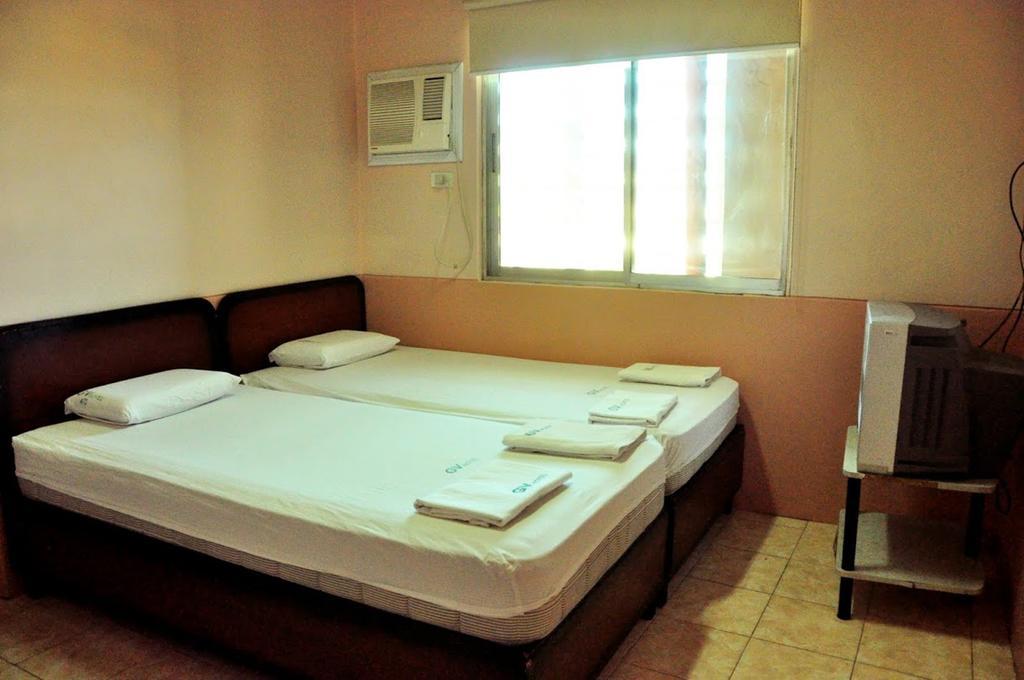 Gv Hotel - Camiguin Mambajao Zimmer foto